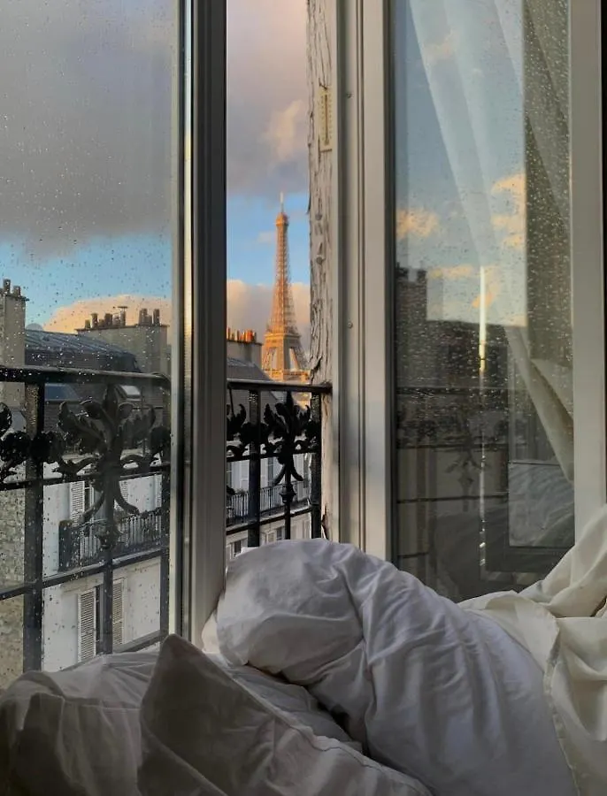 Magnifique Appartement Vue Sur La Tour Eiffel Parigi